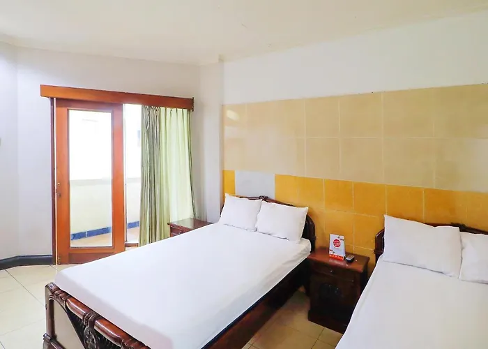 Oyo 91608 Gatsu Indah Hotel 2*